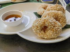 炸虾饼配泰国梅子酱-帕蓝·暹罗料理(大学路店)