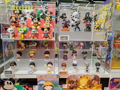 -泡泡玛特POPMART(侨福芳草地店)