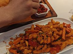 -巴特餐饮6加1音乐餐吧·新疆菜