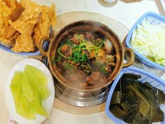 -渝君重庆火锅(嘉宾路店)