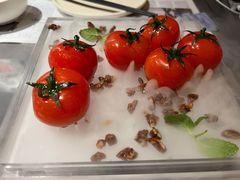 番茄脆菇沙拉-小大董·烤鸭(观景餐厅·南京西路店)