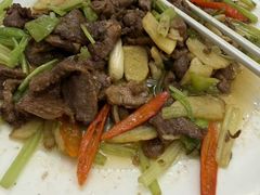 -杨记新泉美食