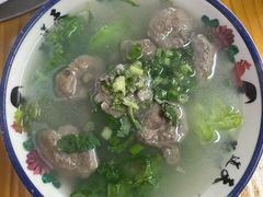 -明姨仔潮汕美食·碳炉猪脚·汕尾牛腩饭·起片鸡煲(起义路店)