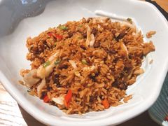 酸菜牛肉炒饭-米纸越南小馆(金鹰世界店)