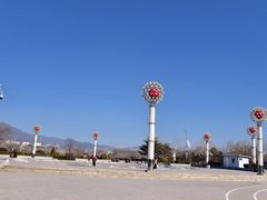 -滨河世纪广场公园