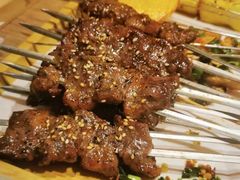 -街角等你.大连海鲜烧烤.经典铁板海鲜串(西安路店)