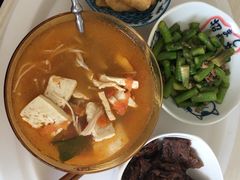 -爱贝佳母婴护理服务中心·月嫂育儿嫂(鲁迅路店)