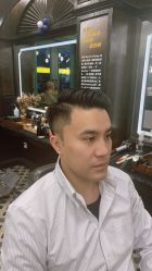 -海文先生国潮烫染男士理发馆