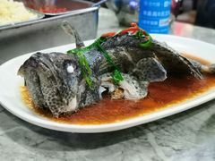 -四川小胡子海鲜(丁村万人海鲜广场店)