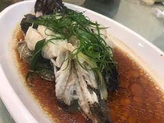 -鑫悦楼煎蟹·16年海鲜大排档