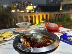 -周师兄大刀腰片火锅(磁器口直营店)
