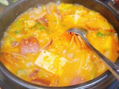 -肉甲韩国木炭烤肉(新壹街1店)