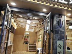 -霸王茶姬(南强街店)
