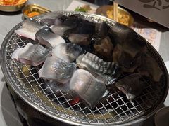 -草家酱蟹炭火烤肉店(珲春南路一店)