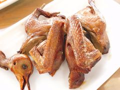 红烧乳鸽-崖口煲仔饭