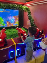 -MELAND CLUB亲子乐园·派对·餐厅(北京芳圆里ID MALL店)