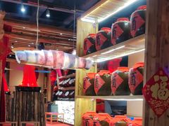 -老滇山寨•云南特色菜•地方菜•民族风情歌舞表演(金碧店)