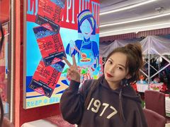 -刘姐啤酒鱼民族演艺餐厅(西街总店)