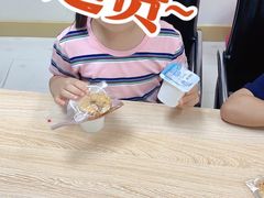 -月星环球港赢在起点早教中心·亲子托班早教体验课儿童兴趣班逻辑思维专注力幼小衔接(普陀中心)