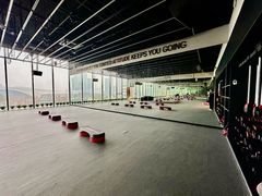 -Z&B Fitness Studio·Gym(前滩L+PLAZA店)