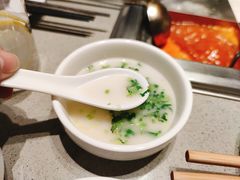 -海底捞火锅(让胡路万达店)