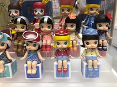 -泡泡玛特POPMART(蓝色港湾店)