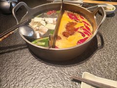 -三出山火锅(万象天地店)