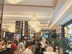 -万龙洲海鲜(大兴绿地缤纷城店)