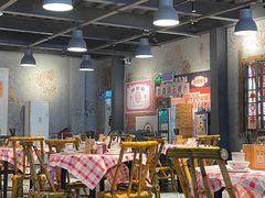 大堂-地摊风云龙虾烧烤铺(裕民店)
