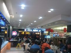 等位区-阿香米线(北京华联万柳店)