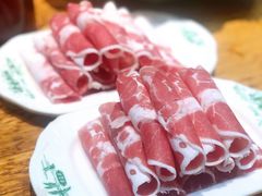 精选羔羊吃一赠一-草原塞蛮羊火锅城(港湾店)