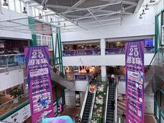 -燕莎奥特莱斯购物中心