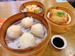 鲜虾腐皮卷-点点心港式茶餐厅(南京西路店)