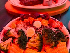 -DEEP·美式餐吧(五棵松华熙LIVE店)