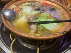 -阿婆情腊排骨火锅(金虹路店)