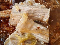 酸菜白肉血肠锅-李连贵熏肉大饼(沈阳站店)