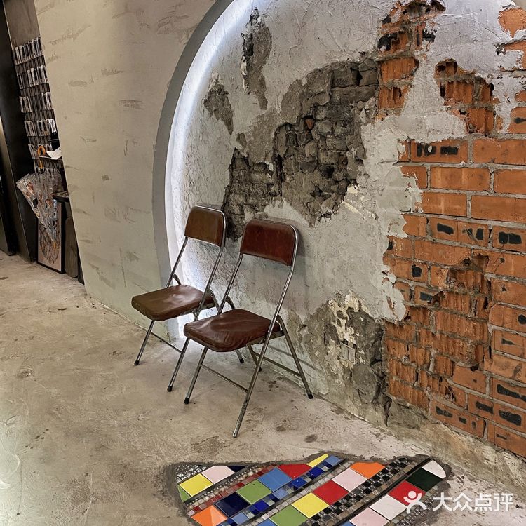 上海探店|风格独特 暗黑工业风咖啡店【LY】