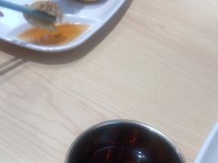 -小杨生煎(金山百联购物中心3楼店)
