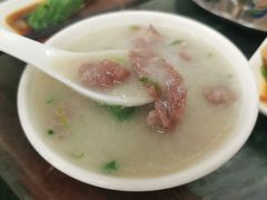 牛肉粥-穗银肠粉店(东川路店)