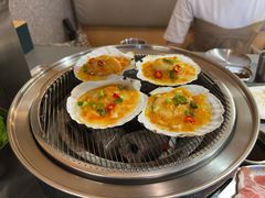 -围炉肉舍•炭烤活鳗•丹东海鲜烤肉(步行街店)