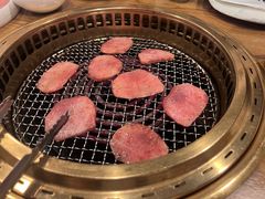-炼火烤肉店