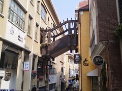 -鲁邦国际风情街(麦世达韩国精品百货店)