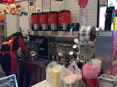 -沪上阿姨·精选茶饮(十一经路店)