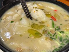 -华新胖子鱼粉(衡阳总店)