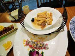 -花溪雨·森林餐厅(石基店)