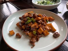 -通安客栈中餐厅·何家小馆