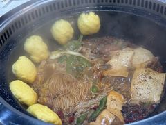 -哈尔滨烧烤·山河村铁锅炖(交大店)