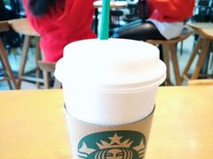 -星巴克(昆明美辰百货店)