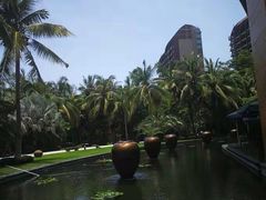 -三亚湾海居铂尔曼度假酒店