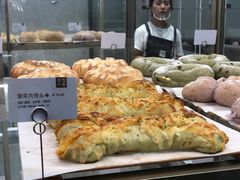 -奈雪的茶(市百一店)
